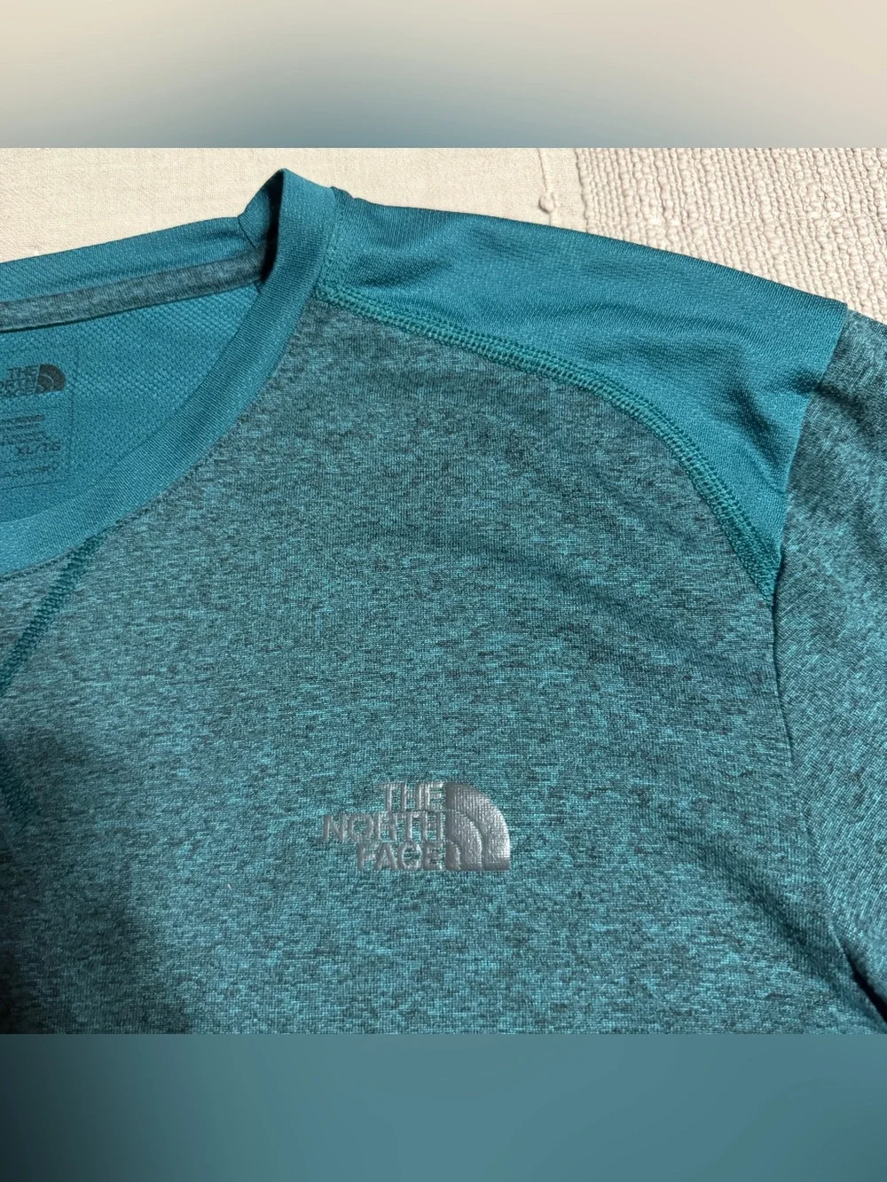The North Face FlashDry Men's Teal Blue/Green Breathable Crew Neck Tee Size XL